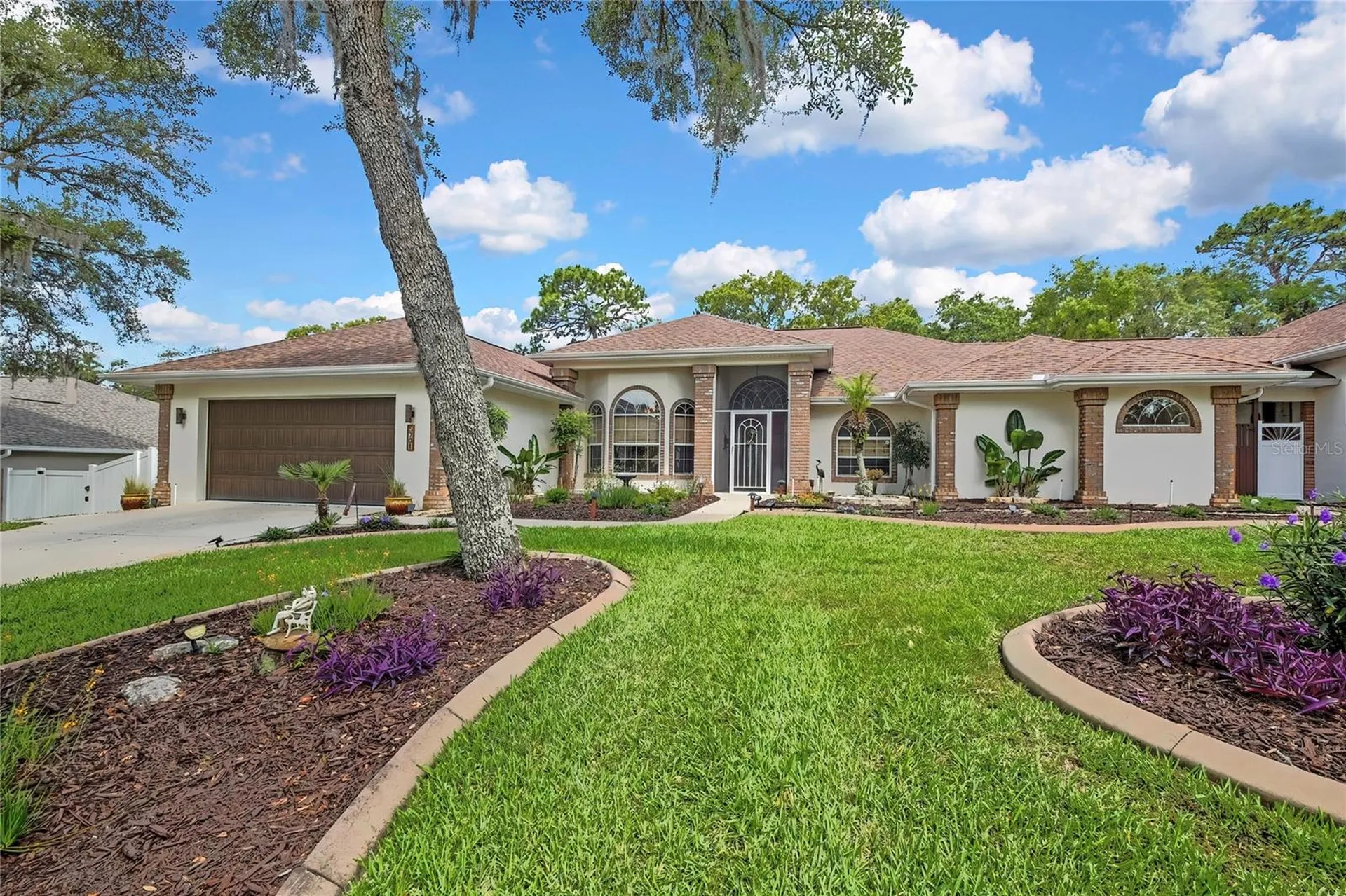 5701 W Chive Loop Homosassa FL 34448
