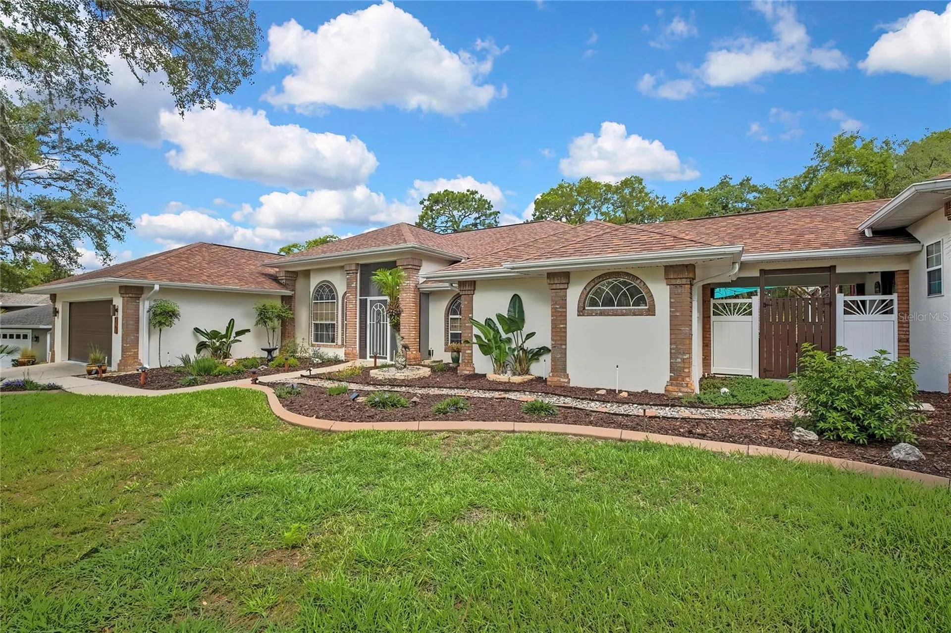 5701 W Chive Loop Homosassa FL 34448