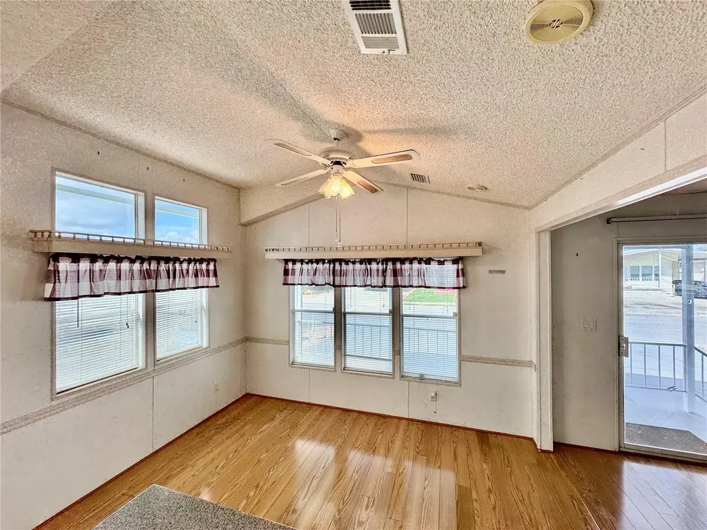 35151 Danny Drive Zephyrhills FL 33541