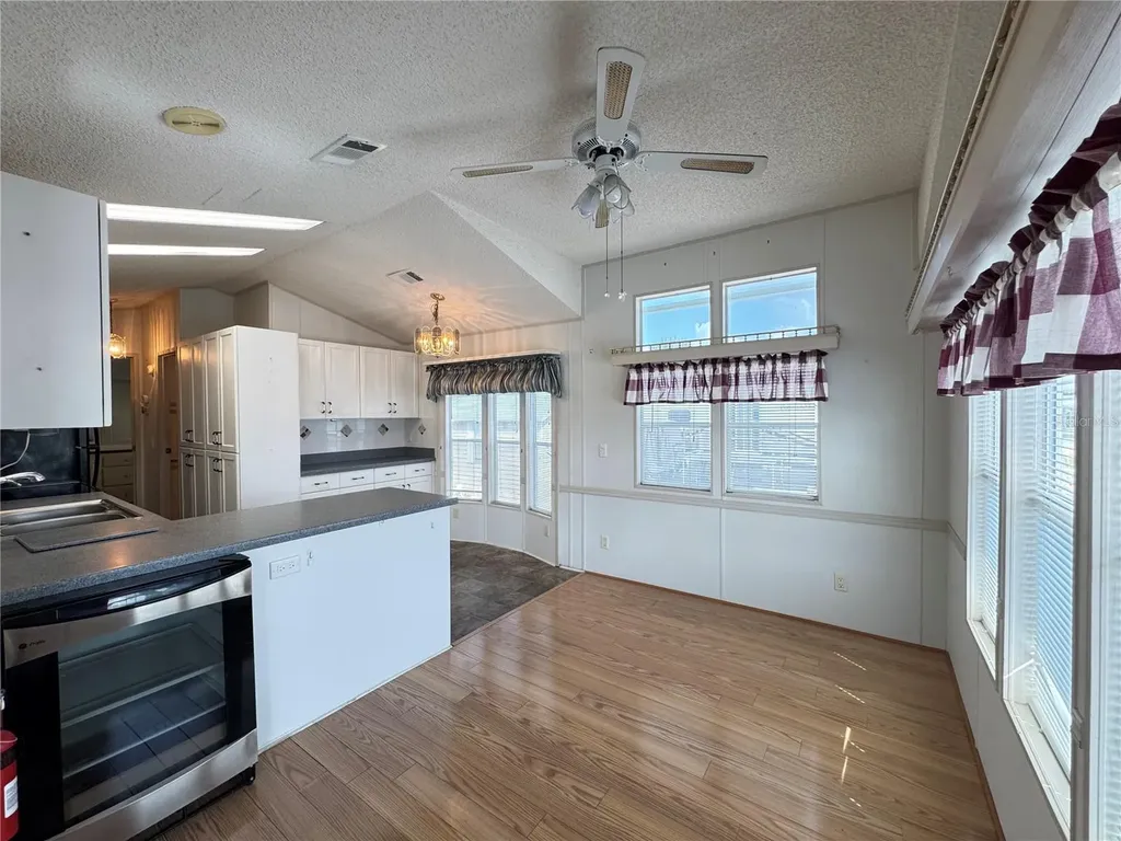 35151 Danny Drive Zephyrhills FL 33541