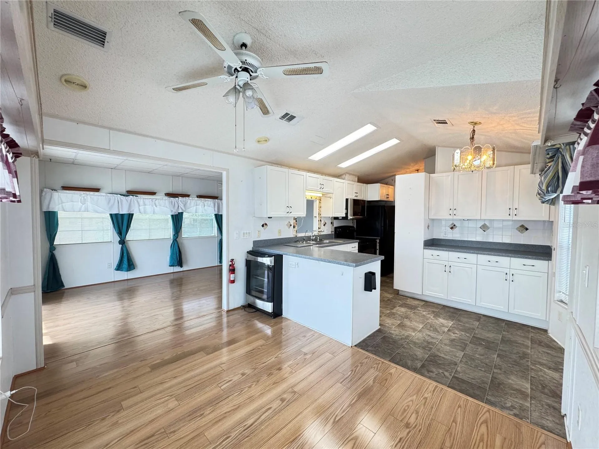 35151 Danny Drive Zephyrhills FL 33541