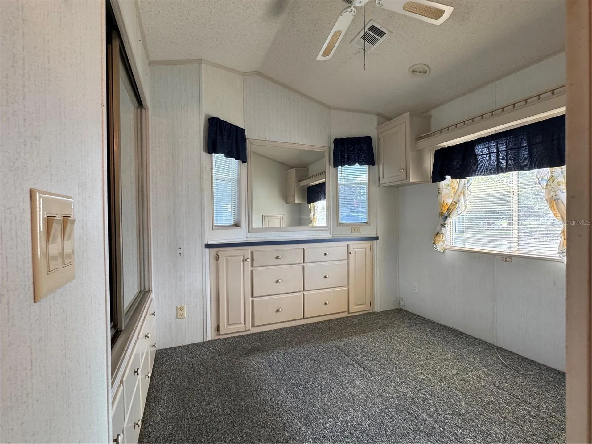 35151 Danny Drive Zephyrhills FL 33541