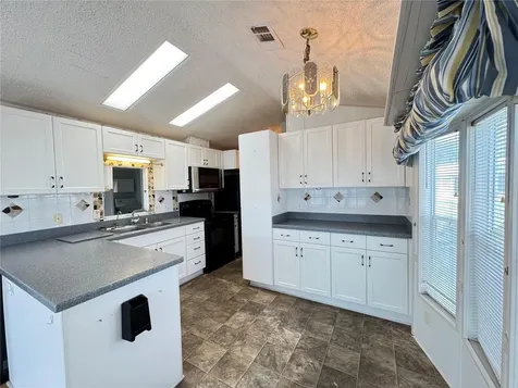35151 Danny Drive Zephyrhills FL 33541