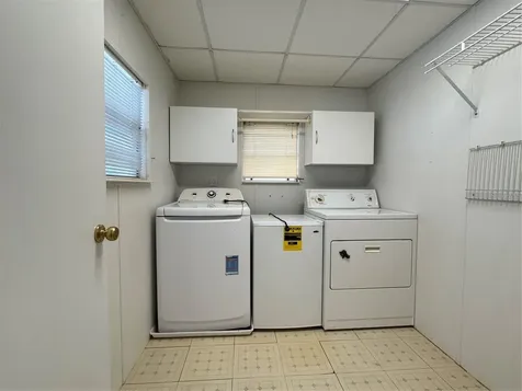 35151 Danny Drive Zephyrhills FL 33541