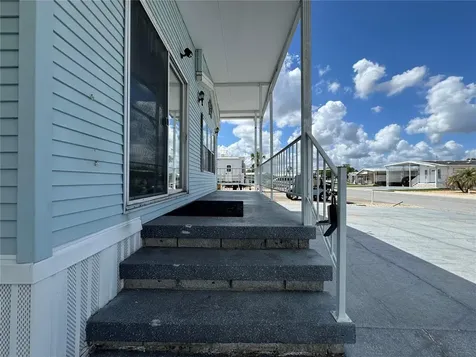 35151 Danny Drive Zephyrhills FL 33541