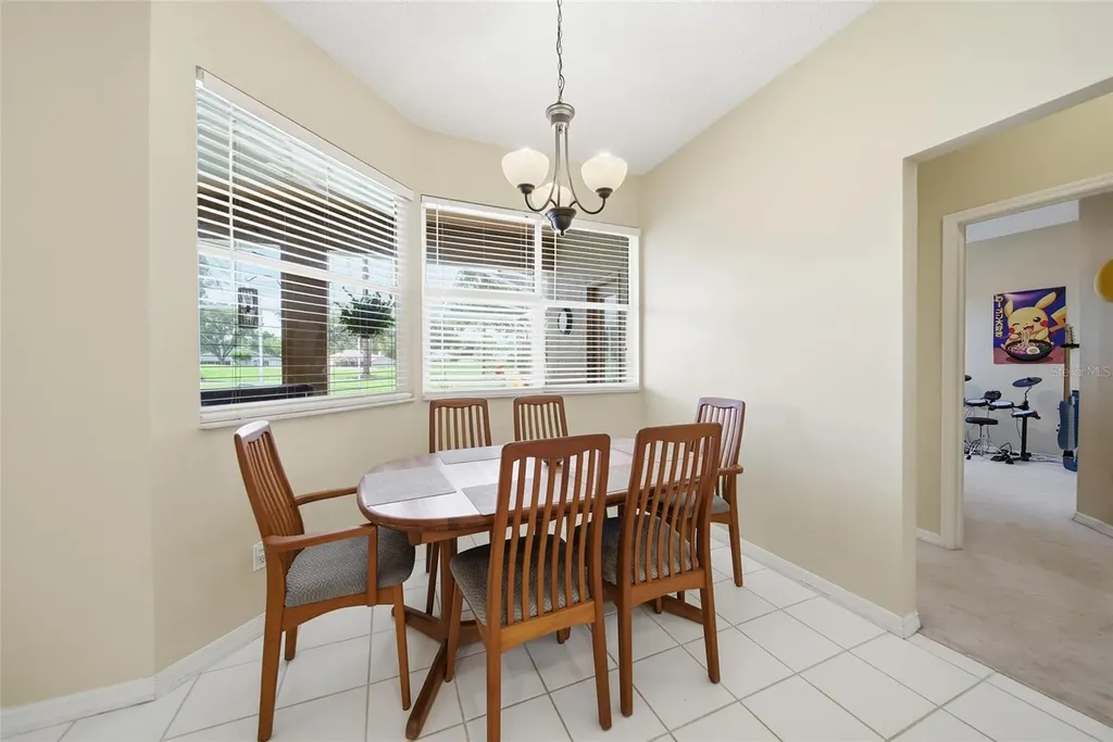 4941 Willow Ridge Terrace Valrico FL 33596