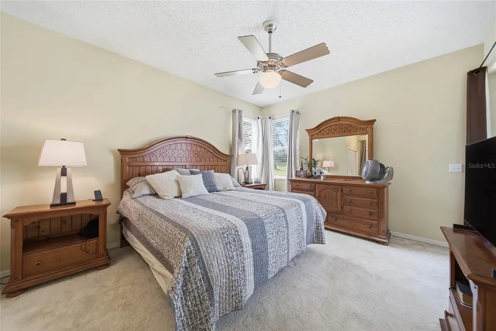 4941 Willow Ridge Terrace Valrico FL 33596