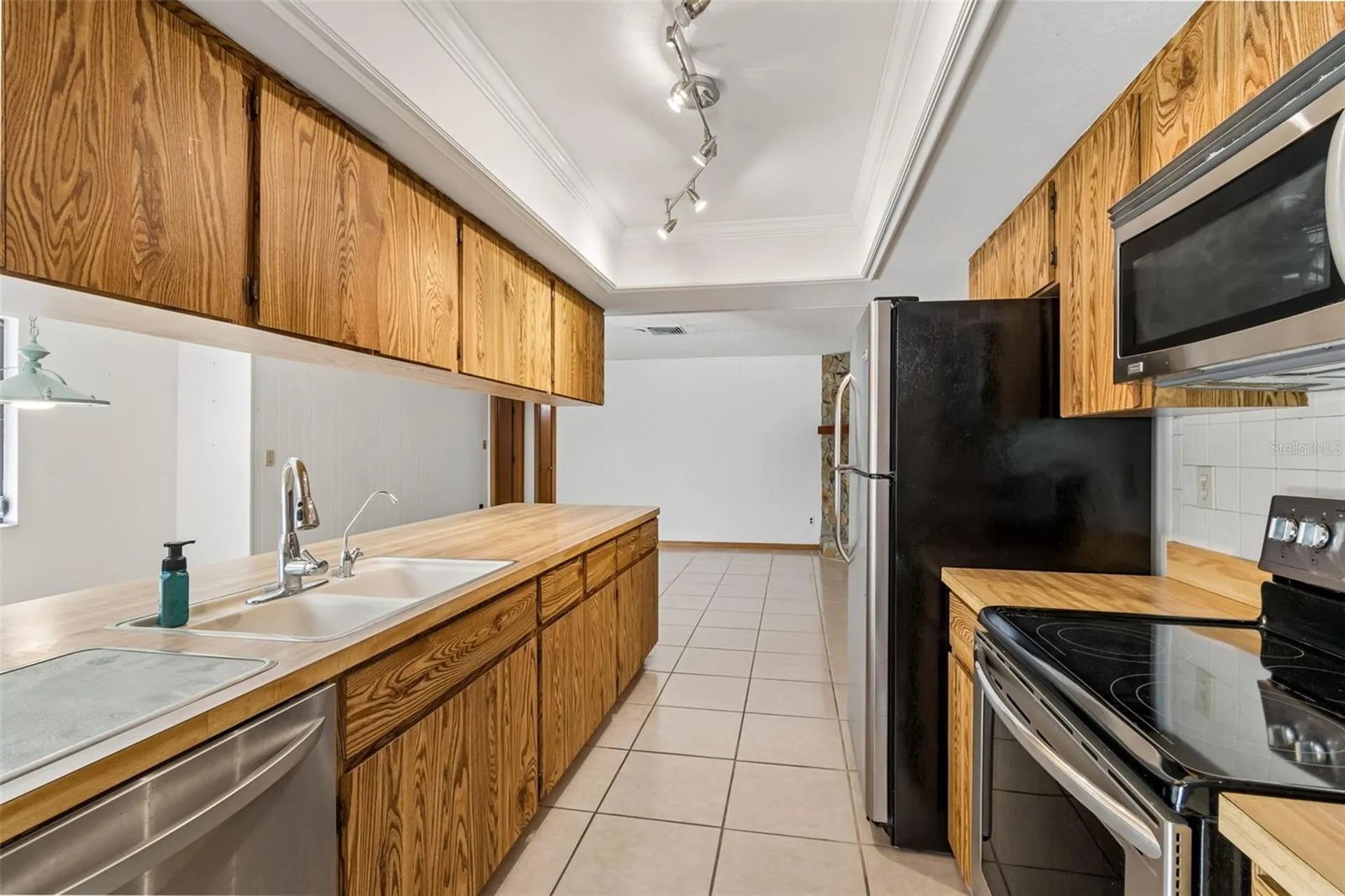 515 Sandy Hook Road Palm Harbor FL 34683