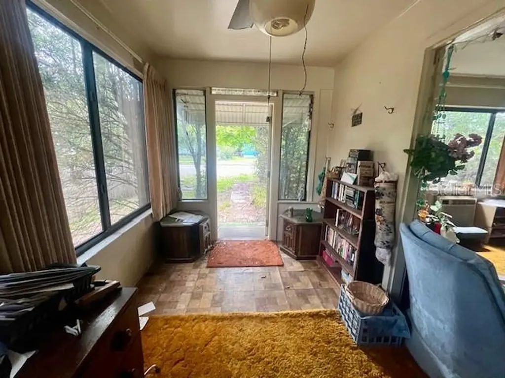 1209 58th Street S Gulfport FL 33707