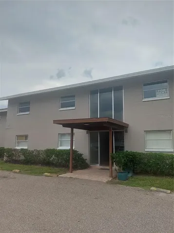 5885 Dahlia Dr # 32 Orlando FL 32807