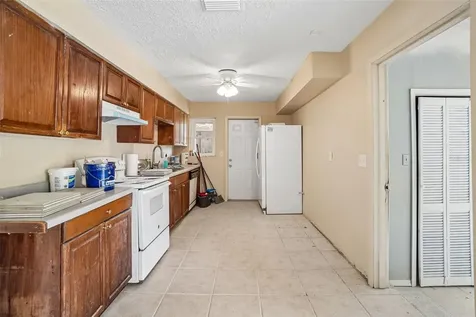 1090 Edgehill Avenue Spring Hill FL 34606