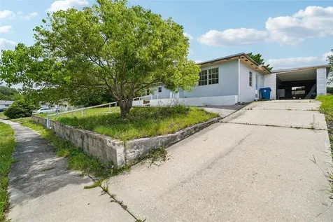 1090 Edgehill Avenue Spring Hill FL 34606