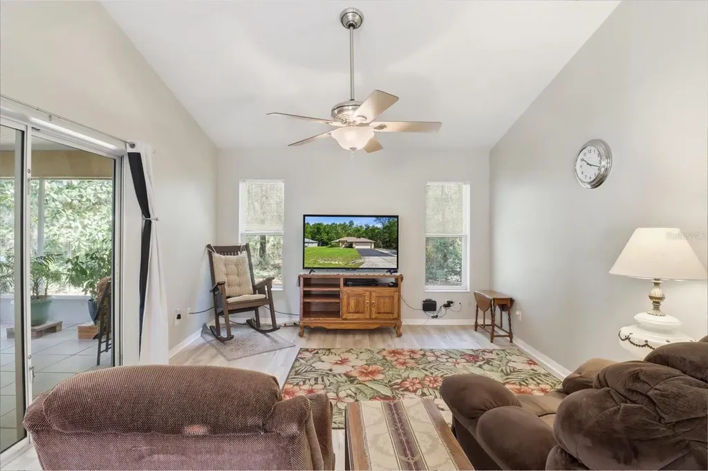 9735 W Dunnellon Road Crystal River FL 34428
