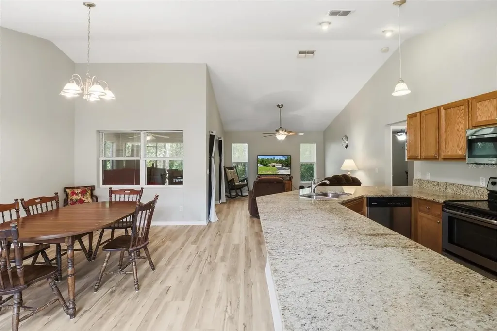 9735 W Dunnellon Road Crystal River FL 34428