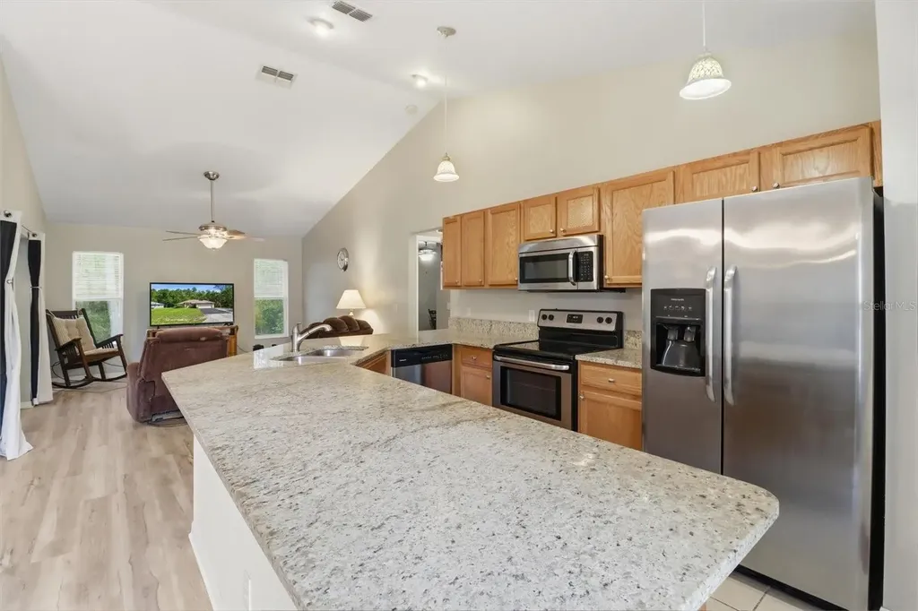 9735 W Dunnellon Road Crystal River FL 34428