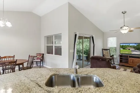 9735 W Dunnellon Road Crystal River FL 34428