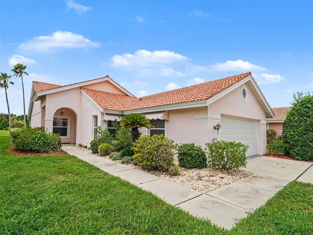 6643 Oakbrooke Circle Bradenton FL 34202
