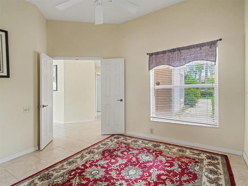 6643 Oakbrooke Circle Bradenton FL 34202