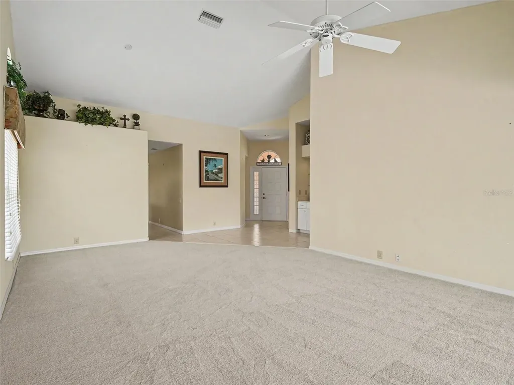 6643 Oakbrooke Circle Bradenton FL 34202