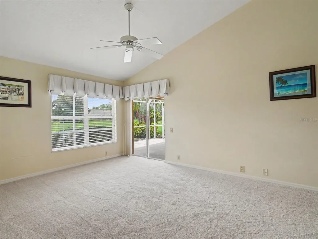 6643 Oakbrooke Circle Bradenton FL 34202