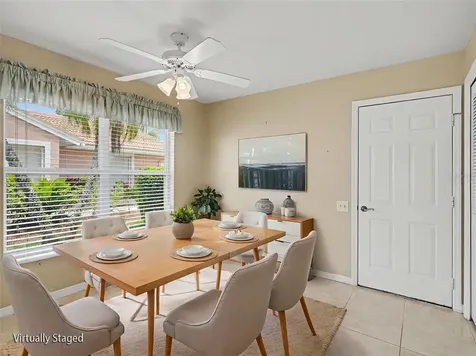 6643 Oakbrooke Circle Bradenton FL 34202