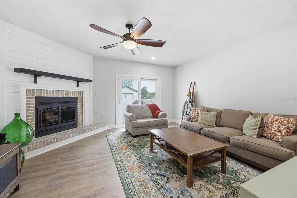 7416 SW 75th Street Gainesville FL 32608