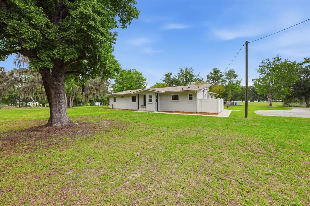 7416 SW 75th Street Gainesville FL 32608