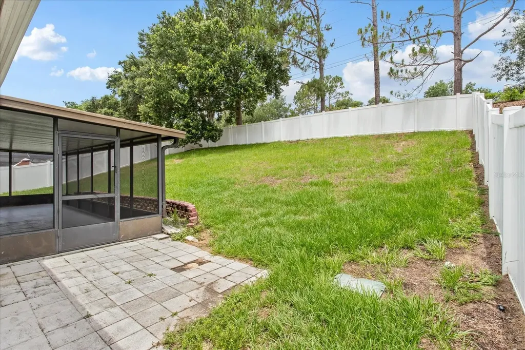 1882 Vale Drive Clermont FL 34711