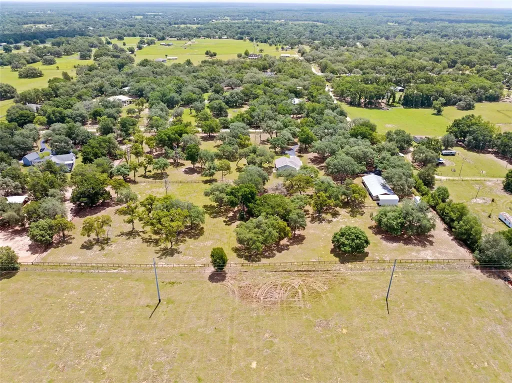 19509 Paso Fino Way Dade City FL 33523