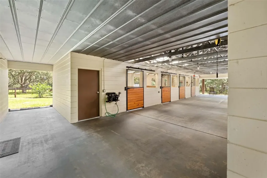 19509 Paso Fino Way Dade City FL 33523