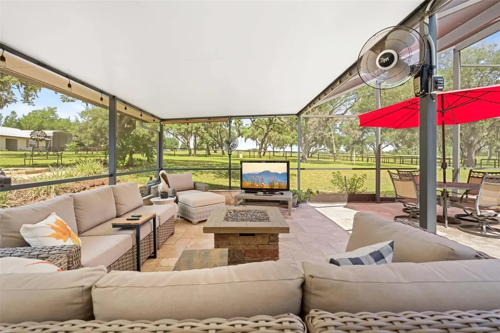 19509 Paso Fino Way Dade City FL 33523