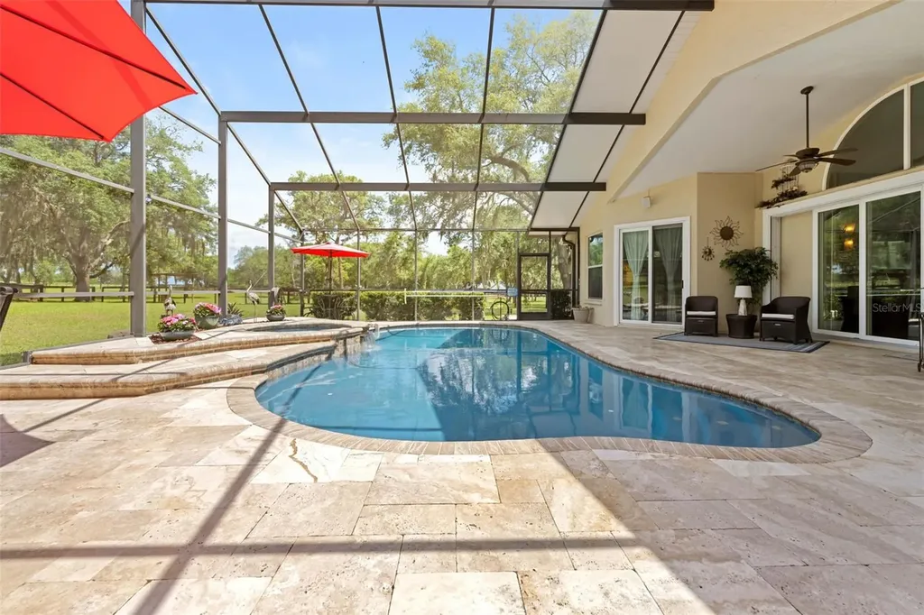 19509 Paso Fino Way Dade City FL 33523