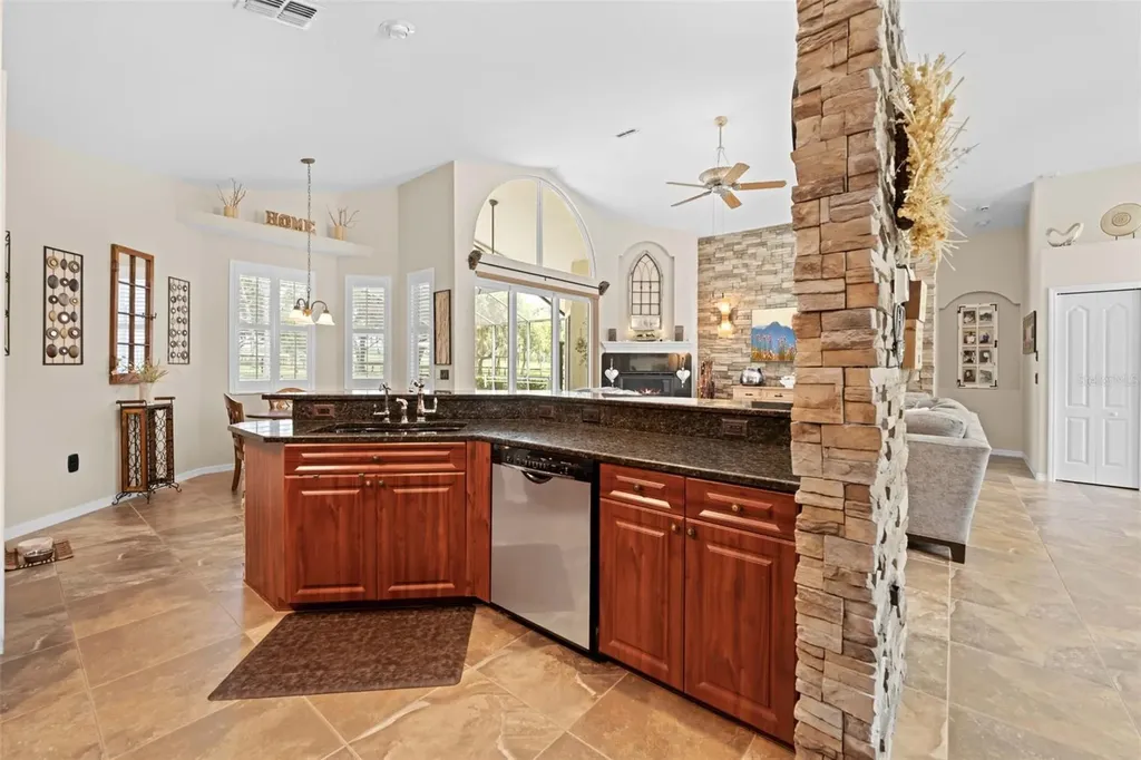 19509 Paso Fino Way Dade City FL 33523