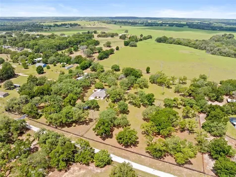 19509 Paso Fino Way Dade City FL 33523