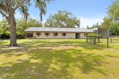19509 Paso Fino Way Dade City FL 33523