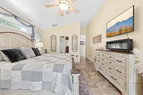 19509 Paso Fino Way Dade City FL 33523