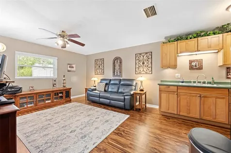 19509 Paso Fino Way Dade City FL 33523