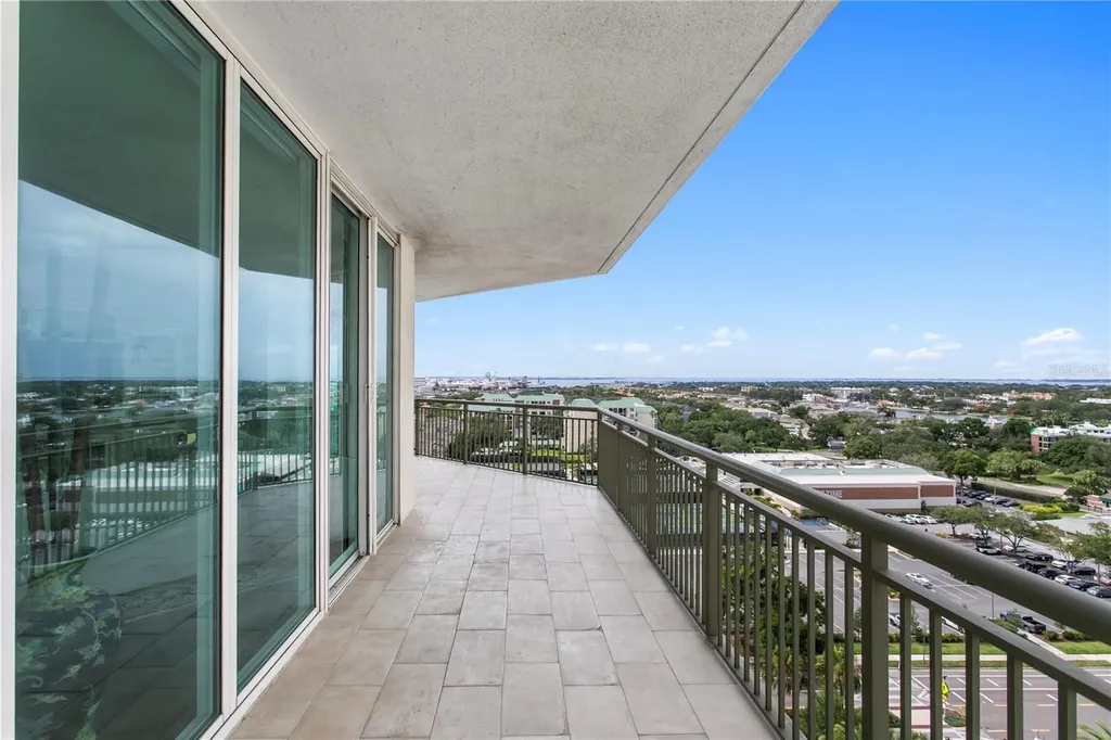 450 Knights Run Avenue Tampa FL 33602
