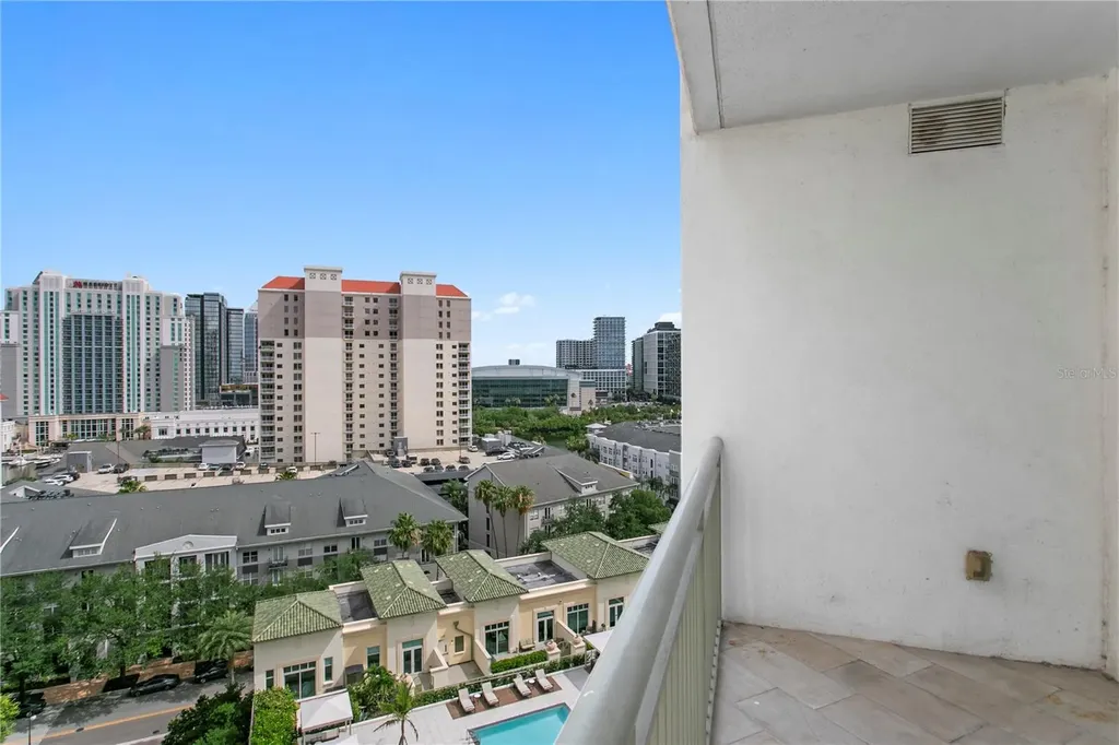 450 Knights Run Avenue Tampa FL 33602