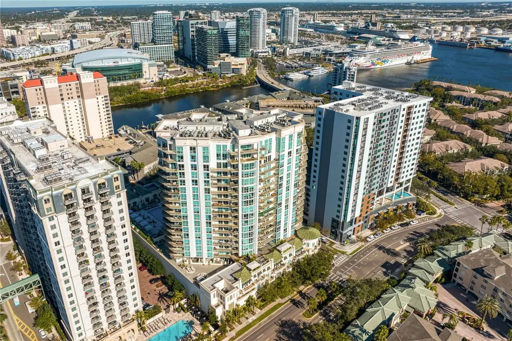 450 Knights Run Avenue Tampa FL 33602
