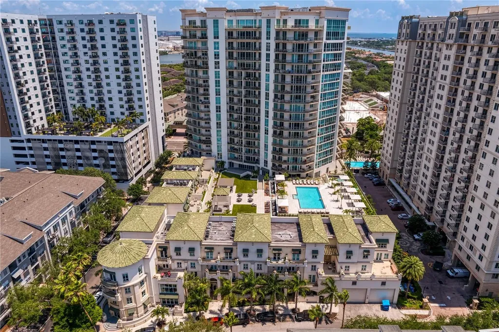 450 Knights Run Avenue Tampa FL 33602