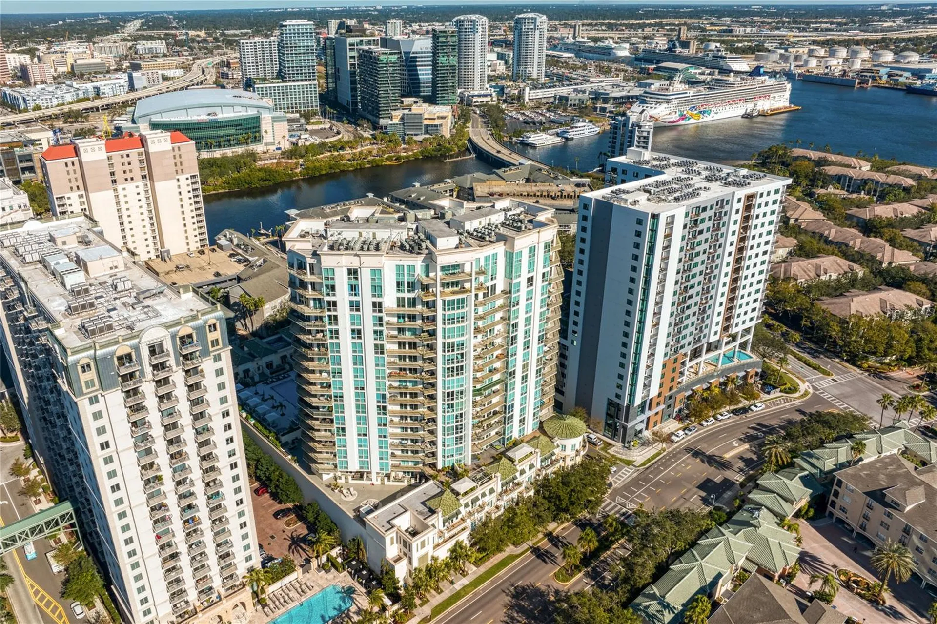 450 Knights Run Avenue Tampa FL 33602