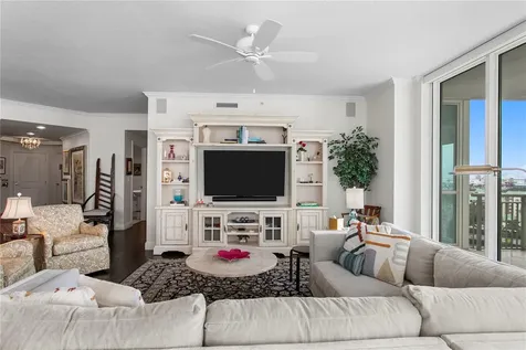 450 Knights Run Avenue Tampa FL 33602