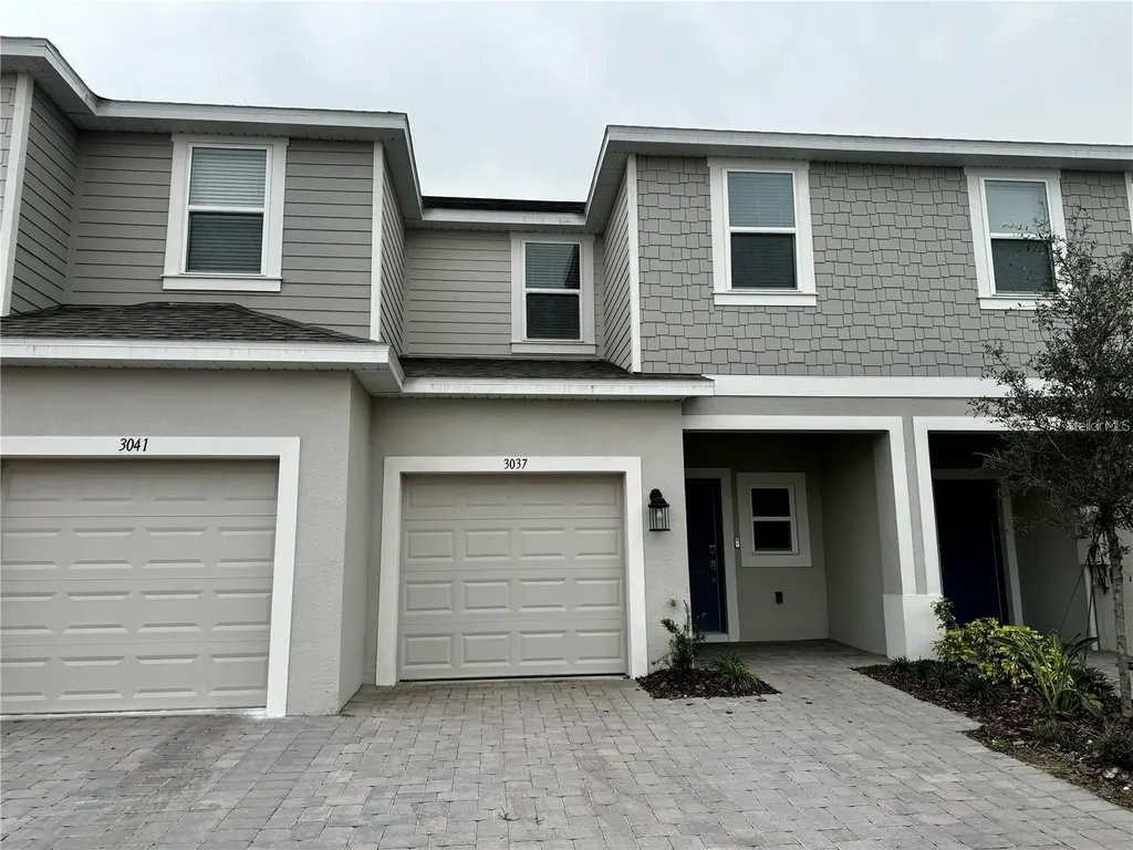3037 Canary Avenue Davenport FL 33837