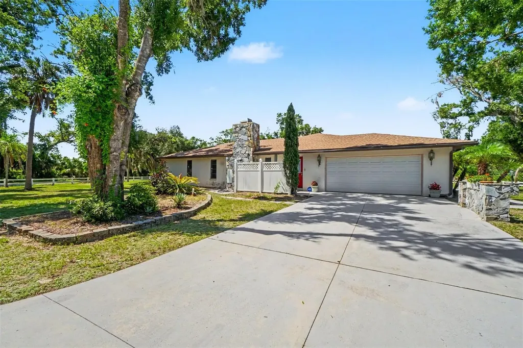 1005 135th Street NE Bradenton FL 34212