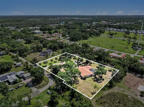 1005 135th Street NE Bradenton FL 34212