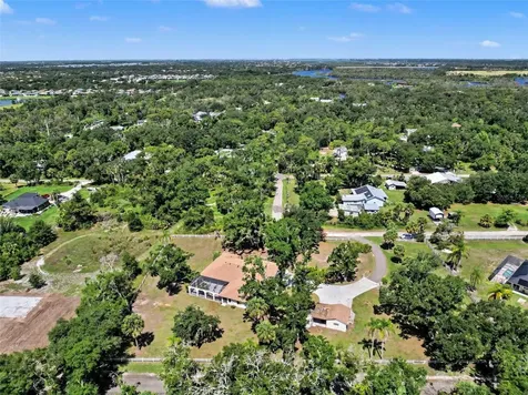 1005 135th Street NE Bradenton FL 34212