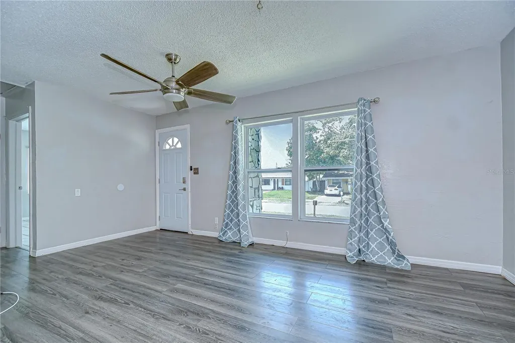 5325 8th Avenue S Gulfport FL 33707