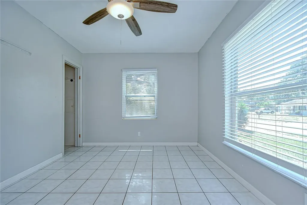 5325 8th Avenue S Gulfport FL 33707