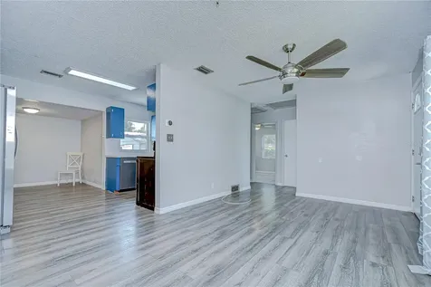 5325 8th Avenue S Gulfport FL 33707